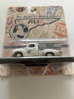 M2 1950 2R Truck
