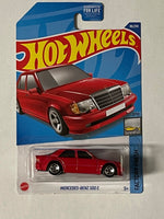Hotwheels Mercedes-Benz 500 E Red