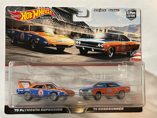 HOTWHEELS PREMIUM ‘70 PLYMOUTH SUPERBIRD & ‘70 ROADRUNNER