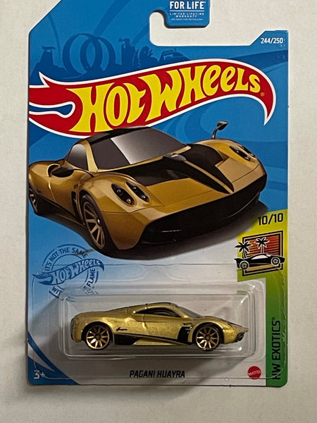 HOTWHEELS PAGANI HUAYRA GOLD