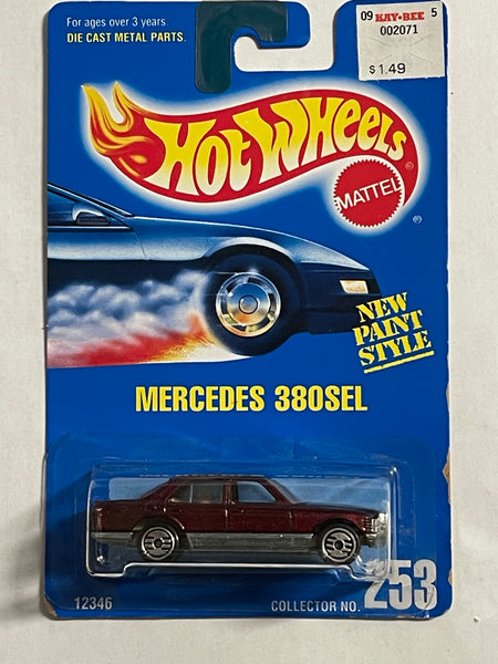 HOTWHEELS MERCEDES 380SEL