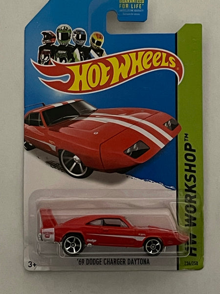 HOTWHEELS ‘69 DODGE CHARGER DAYTONA