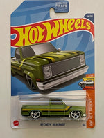 HOTWHEELS  ‘83 CHEVY SILVERADO