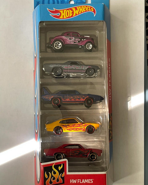 HOTWHEELS HW FLAMES 5 PACK